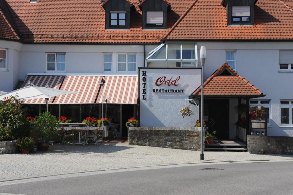 Hotel Ortel Gmbh Besigheim Buitenkant foto