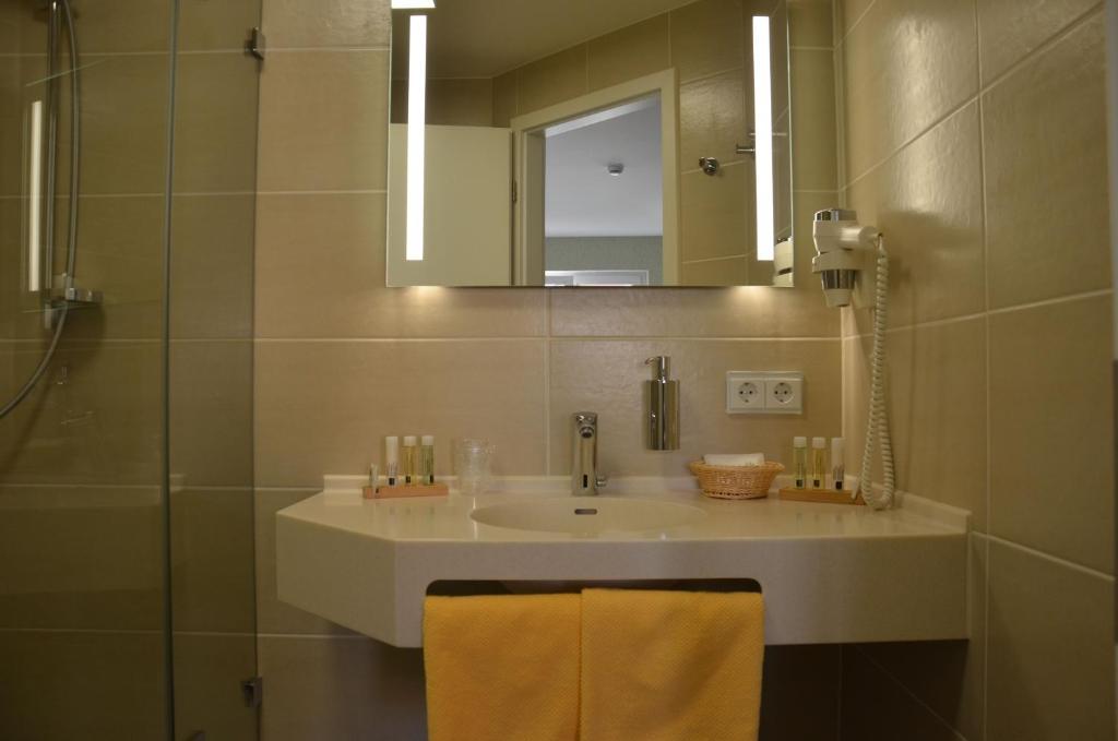 Hotel Ortel Gmbh Besigheim Kamer foto