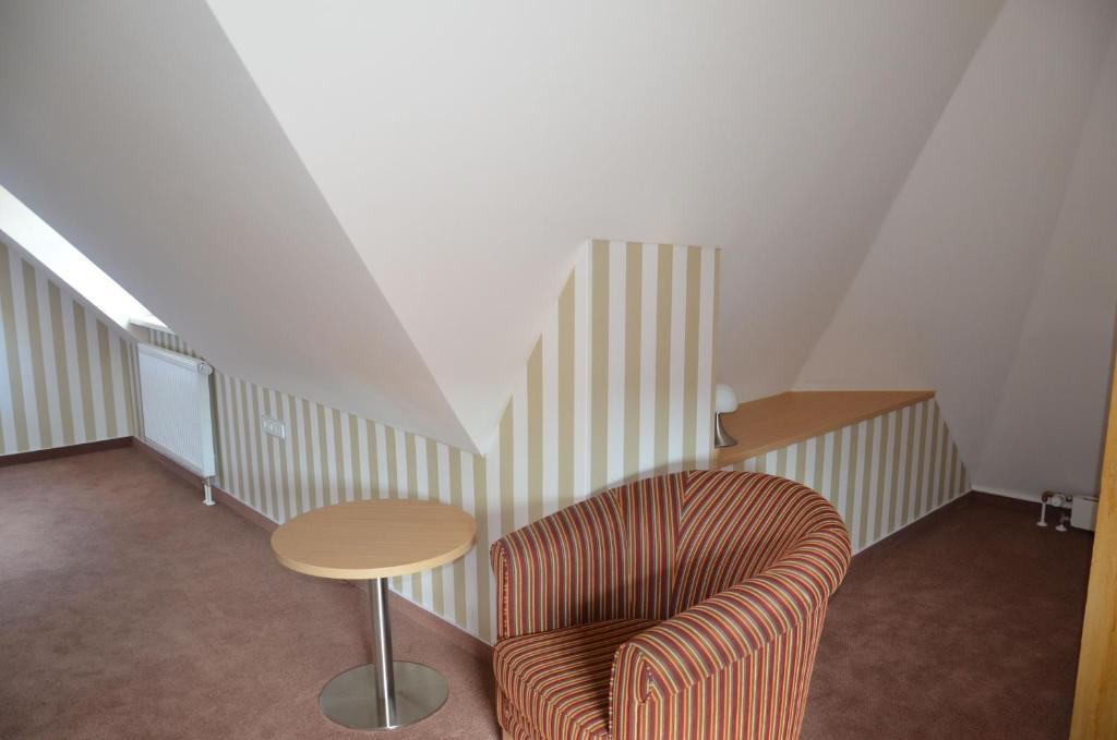 Hotel Ortel Gmbh Besigheim Kamer foto