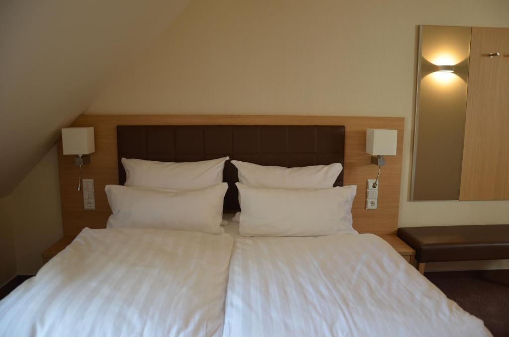 Hotel Ortel Gmbh Besigheim Kamer foto